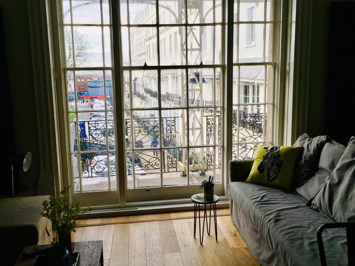 Grade 2 Listed Apartment In Heart Of Hastings Zewnętrze zdjęcie